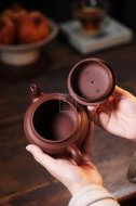 《螭龍》宜興紫砂壺高級(jí)工藝美術(shù)師手工底槽青創(chuàng)新壺泡茶壺茶具