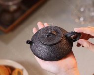 《三足蘊(yùn)瓢》