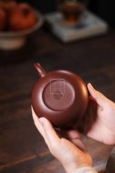 《螭龍》宜興紫砂壺高級(jí)工藝美術(shù)師手工底槽青創(chuàng)新壺泡茶壺茶具